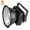 Lumière haute baie de gymnase 240W 200W à lumens élevés, éclairage industriel LED pour intérieur de stade et d'usine