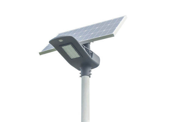 Service actionné solaire blanc imperméable séparé d'OEM du réverbère de LED 30W