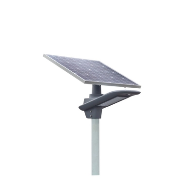 130-150LM/W logement gris-clair actionné solaire intelligent de rue de la haute du lumen 60W batterie LED de C.C 11.1V avec 3 ans de garantie