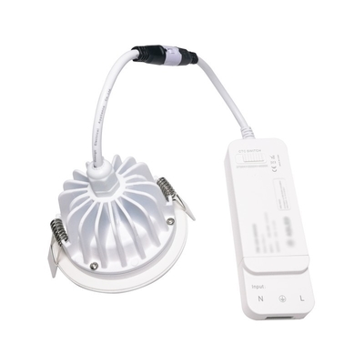 La surface d'IP65 Smart LED Downlights a monté le contrôle 9W de téléphone de Wifi Tuya 5 ans de garantie