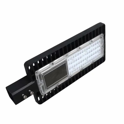 Meurent la lentille en aluminium de PC de réverbère de Casted LED lampe de 50 watts avec 3 ans de garantie