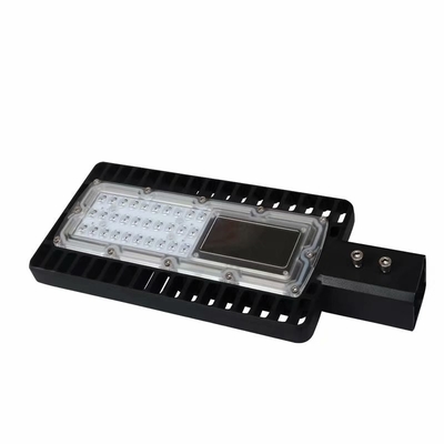 Meurent la lentille en aluminium de PC de réverbère de Casted LED lampe de 50 watts avec 3 ans de garantie