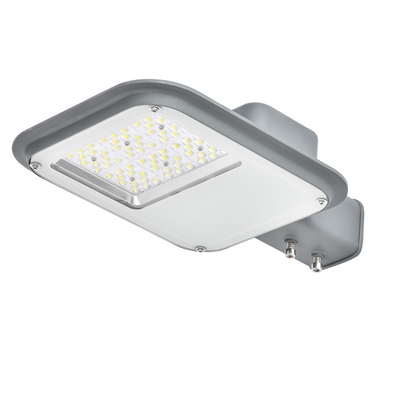Le réverbère mené extérieur large d'angle de faisceau Ip65 imperméabilisent 50w 100lm/w 130lm/w facultatif