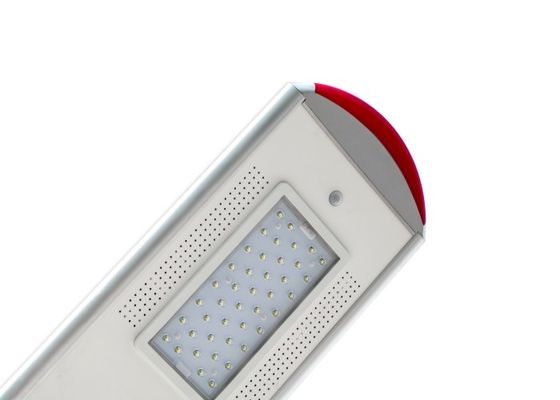 qui respecte l'environnement matériel en aluminium actionné solaire de réverbère de 2700-6500K IP65 30W LED