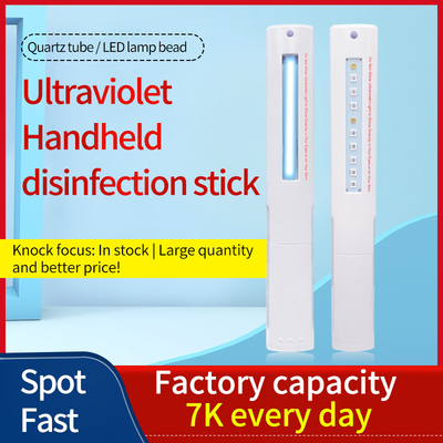 Baguette magique de stérilisateur de lumière UV du watt LED du Portable 4, puissance tenue dans la main de pile sèche de stérilisation de lumière UV