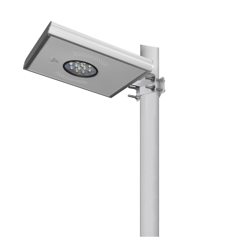 8 watts 120LM/W tout dans un capteur de mouvement solaire de la lumière PIR de cour de rue